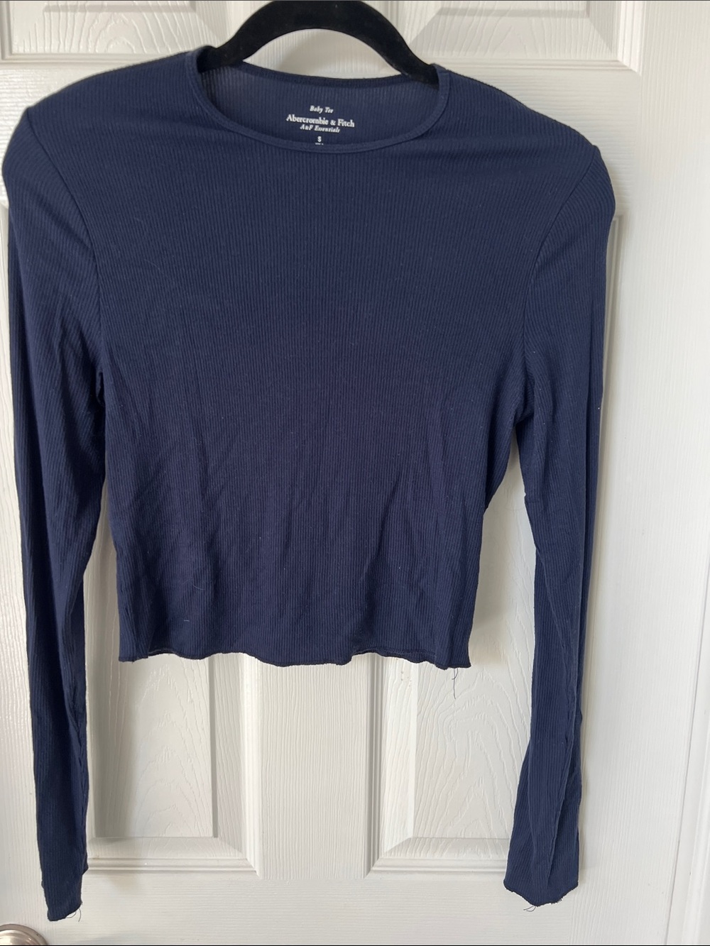 Abercrombie & Fitch Navy Ribbed Long-Sleeve Crewneck Top, Size S